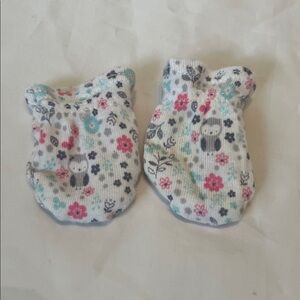 “Bundle 10/$13” Premie baby girl hand Floral Baby Mittens